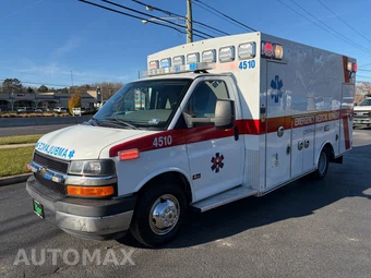 2015 Chevrolet Express 4500 Cutaway 2SD DRW - miniatura 2