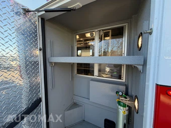 2015 Chevrolet Express 4500 Cutaway 2SD DRW - miniatura 22