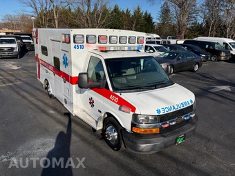 2015 Chevrolet Express 4500 Cutaway 2SD DRW - miniatura 5