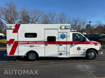 2015 Chevrolet Express 4500 Cutaway 2SD DRW - miniatura 6