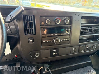 2015 Chevrolet Express 4500 Cutaway 2SD DRW - miniatura 76