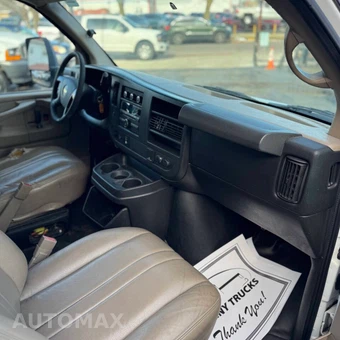 2015 Chevrolet Express 4500 Cutaway 2WT DRW - miniatura 18