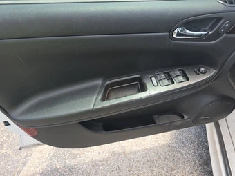 2015 Chevrolet Impala Limited LTZ 1LZ – miniatura 9