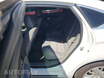 2015 Chevrolet Impala LS 1LS – miniatura 12