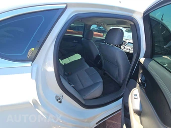 2015 Chevrolet Impala LS 1LS – miniatura 15