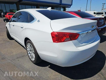 2015 Chevrolet Impala LS 1LS – miniatura 2