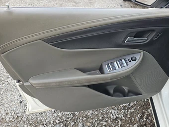 2015 Chevrolet Impala LS 1LS – miniatura 9