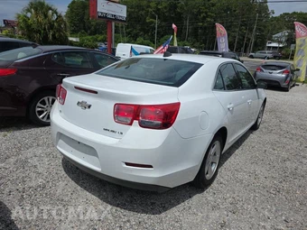 2015 Chevrolet Malibu LS 1LS – miniatura 4