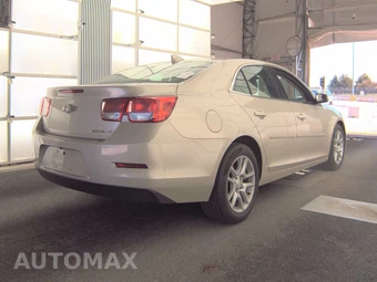 2015 Chevrolet Malibu LT 1LT – miniatura 4