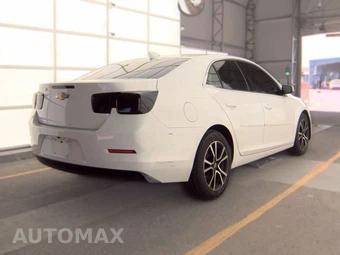2015 Chevrolet Malibu LT 1LT – miniatura 4
