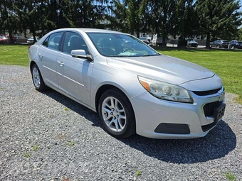 2015 Chevrolet Malibu LT 1LT – miniatura 4