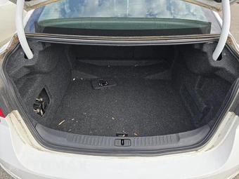 2015 Chevrolet Malibu LT 1LT – miniatura 16