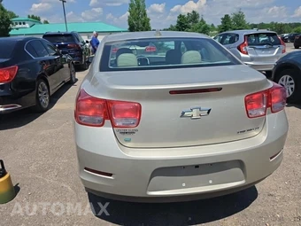 2015 Chevrolet Malibu LT 1LT – miniatura 5