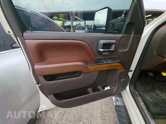 2015 Chevrolet Silverado 1500 High Country Crew Cab Short Bed 3LZ - miniatura 9