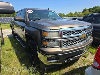 2015 Chevrolet Silverado 1500 LT Crew Cab Medium Bed 1LT – miniatura 3