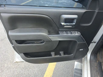 2015 Chevrolet Silverado 1500 LT Crew Cab Short Bed 1LT – miniatura 9