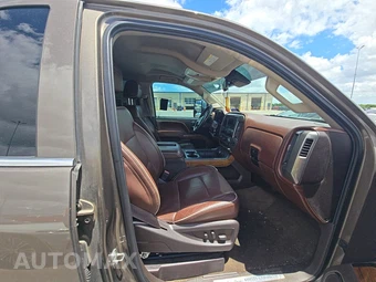2015 Chevrolet Silverado 2500HD High Country Crew Cab Medium Bed 3LZ w/Built-In Wi-Fi - miniatura 8