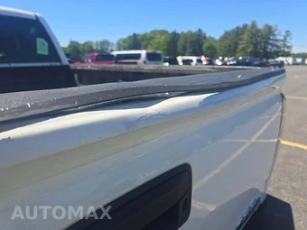 2015 Chevrolet Silverado 2500HD High Country Crew Cab Medium Bed 3LZ w/Built-In Wi-Fi - miniatura 22
