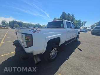 2015 Chevrolet Silverado 2500HD High Country Crew Cab Medium Bed 3LZ w/Built-In Wi-Fi - miniatura 3
