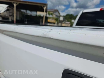 2015 Chevrolet Silverado 2500HD LT Crew Cab Medium Bed 1LT – miniatura 31