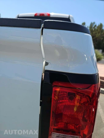 2015 Chevrolet Silverado 2500HD LT Crew Cab Medium Bed 1LT w/Built-In Wi-Fi - miniatura 27