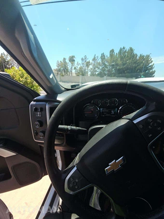 2015 Chevrolet Silverado 2500HD LT Crew Cab Medium Bed 1LT w/Built-In Wi-Fi - miniatura 33