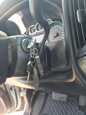 2015 Chevrolet Silverado 2500HD LT Crew Cab Medium Bed 1LT w/Built-In Wi-Fi - miniatura 8