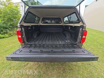2015 Chevrolet Silverado 2500HD LT Crew Cab Medium Bed 1LT w/Built-In Wi-Fi - miniatura 11