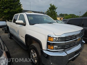 2015 Chevrolet Silverado 2500HD LT Crew Cab Medium Bed 1LT w/Built-In Wi-Fi - miniatura 3