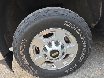 2015 Chevrolet Silverado 2500HD LT Crew Cab Medium Bed 1LT w/Built-In Wi-Fi - miniatura 8