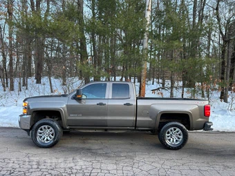 2015 Chevrolet Silverado 2500HD LT Extended Cab Medium Bed 1LT - miniatura 3