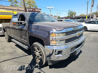 2015 Chevrolet Silverado 2500HD LTZ Crew Cab Long Bed 1LZ w/Built-In Wi-Fi - miniatura 3
