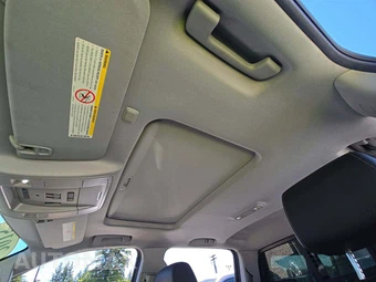 2015 Chevrolet Silverado 2500HD LTZ Crew Cab Medium Bed - miniatura 8