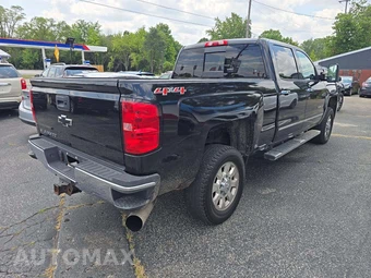 2015 Chevrolet Silverado 2500HD LTZ Crew Cab Medium Bed 1LZ - miniatura 3
