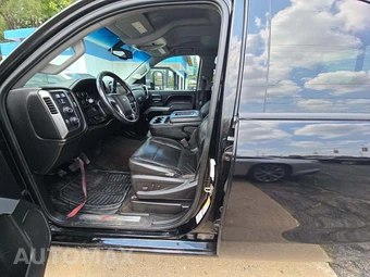 2015 Chevrolet Silverado 2500HD LTZ Crew Cab Medium Bed 1LZ - miniatura 6