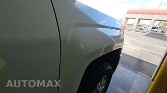 2015 Chevrolet Silverado 2500HD LTZ Crew Cab Medium Bed 1LZ - miniatura 24