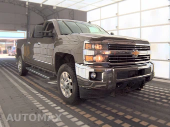 2015 Chevrolet Silverado 2500HD LTZ Crew Cab Medium Bed 1LZ - miniatura 3