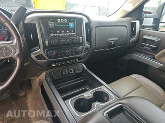 2015 Chevrolet Silverado 2500HD LTZ Crew Cab Medium Bed 1LZ - miniatura 11