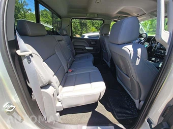 2015 Chevrolet Silverado 2500HD LTZ Crew Cab Medium Bed 1LZ w/Built-In Wi-Fi - miniatura 16