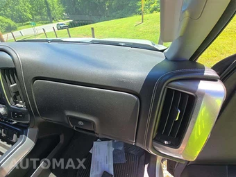2015 Chevrolet Silverado 2500HD LTZ Crew Cab Medium Bed 1LZ w/Built-In Wi-Fi - miniatura 19