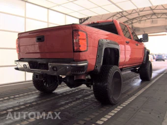2015 Chevrolet Silverado 2500HD LTZ Crew Cab Medium Bed 1LZ w/Built-In Wi-Fi - miniatura 4