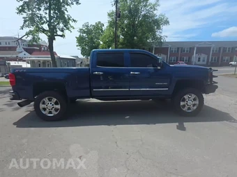 2015 Chevrolet Silverado 2500HD LTZ Crew Cab Medium Bed 1LZ w/Built-In Wi-Fi - miniatura 5