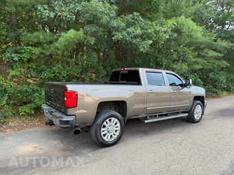 2015 Chevrolet Silverado 2500HD LTZ Crew Cab Medium Bed 1LZ w/Built-In Wi-Fi - miniatura 7