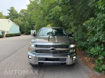 2015 Chevrolet Silverado 2500HD LTZ Crew Cab Medium Bed 1LZ w/Built-In Wi-Fi - miniatura 8