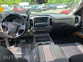 2015 Chevrolet Silverado 2500HD LTZ Crew Cab Medium Bed 1LZ w/Built-In Wi-Fi - miniatura 10