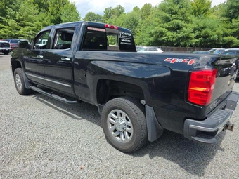 2015 Chevrolet Silverado 2500HD LTZ Crew Cab Medium Bed 1LZ w/Built-In Wi-Fi - miniatura 2