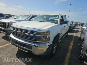 2015 Chevrolet Silverado 2500HD WT Crew Cab Medium Bed 1WT w/Built-In Wi-Fi