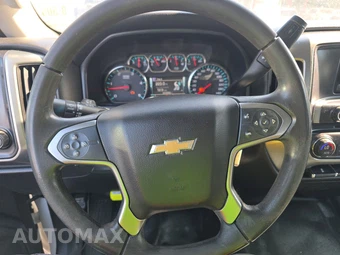 2015 Chevrolet Silverado 3500HD Cab Chassis LT Crew Cab 1LT w/Built-In Wi-Fi DRW - miniatura 10