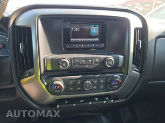 2015 Chevrolet Silverado 3500HD Cab Chassis LT Crew Cab 1LT w/Built-In Wi-Fi DRW - miniatura 11