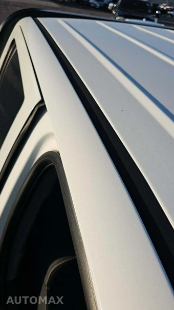 2015 Chevrolet Silverado 3500HD Cab Chassis LT Crew Cab 1LT w/Built-In Wi-Fi DRW - miniatura 41